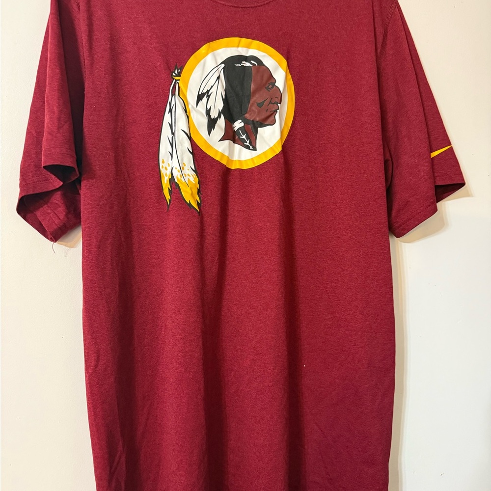 NFL Red and Yellow Short Sleeve Tee with Logo
